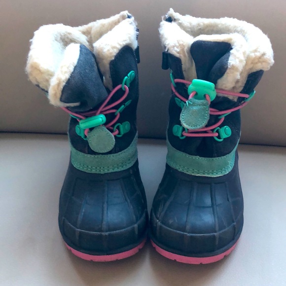 Other - Toddler Girl Snow Boots Size 10. Great Shape!